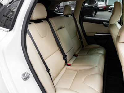 2016 Volvo XC60