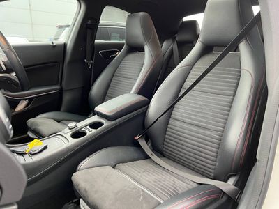 2017 Mercedes-Benz CLA Class