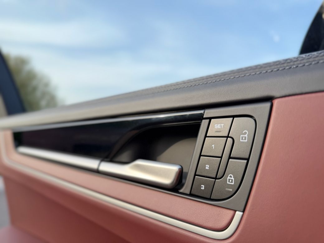 2024 Porsche Cayenne
