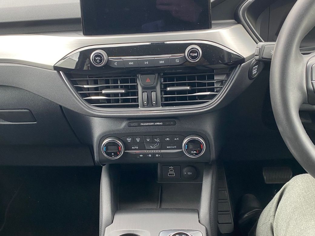 2022 Ford Kuga