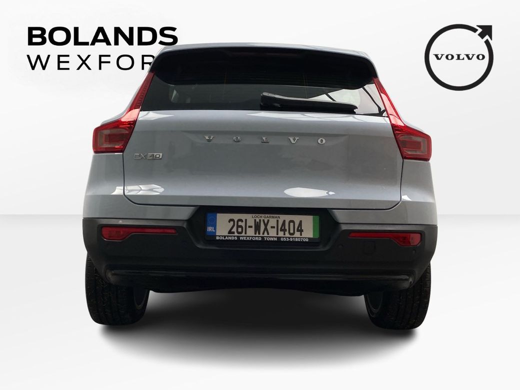 2026 Volvo EX40