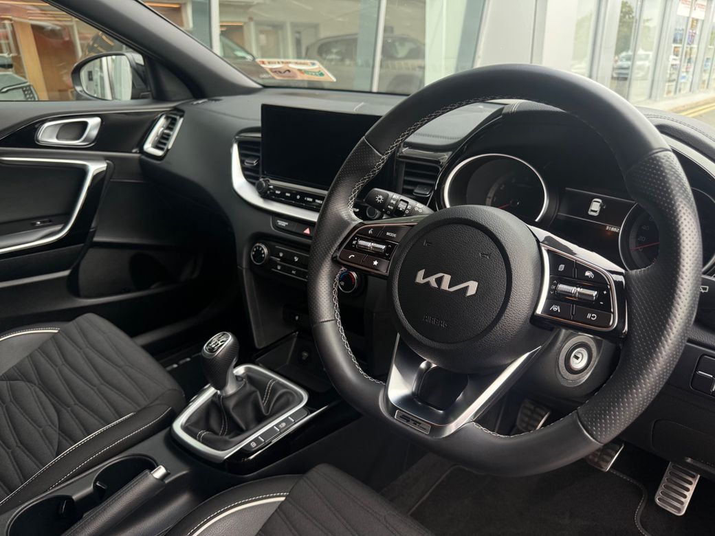 2025 Kia Ceed