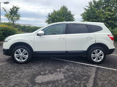2013 Nissan Qashqai +2