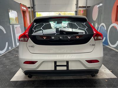 2015 Volvo V40