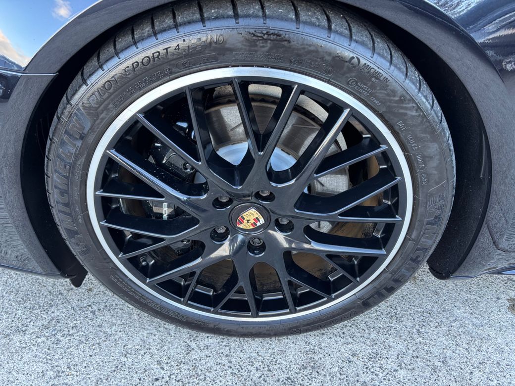 2022 Porsche Panamera