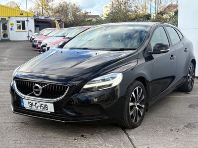 2019 Volvo V40