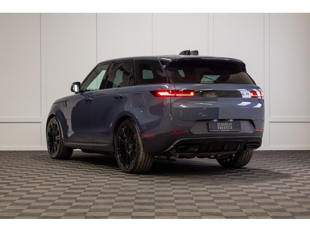 2025 Land Rover Range Rover Sport