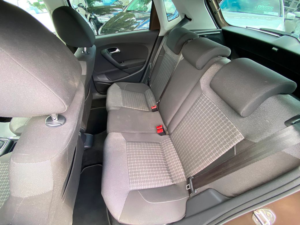 2016 Volkswagen Polo