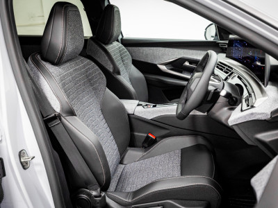 2027 Peugeot 5008