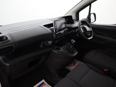 2021 Peugeot Partner