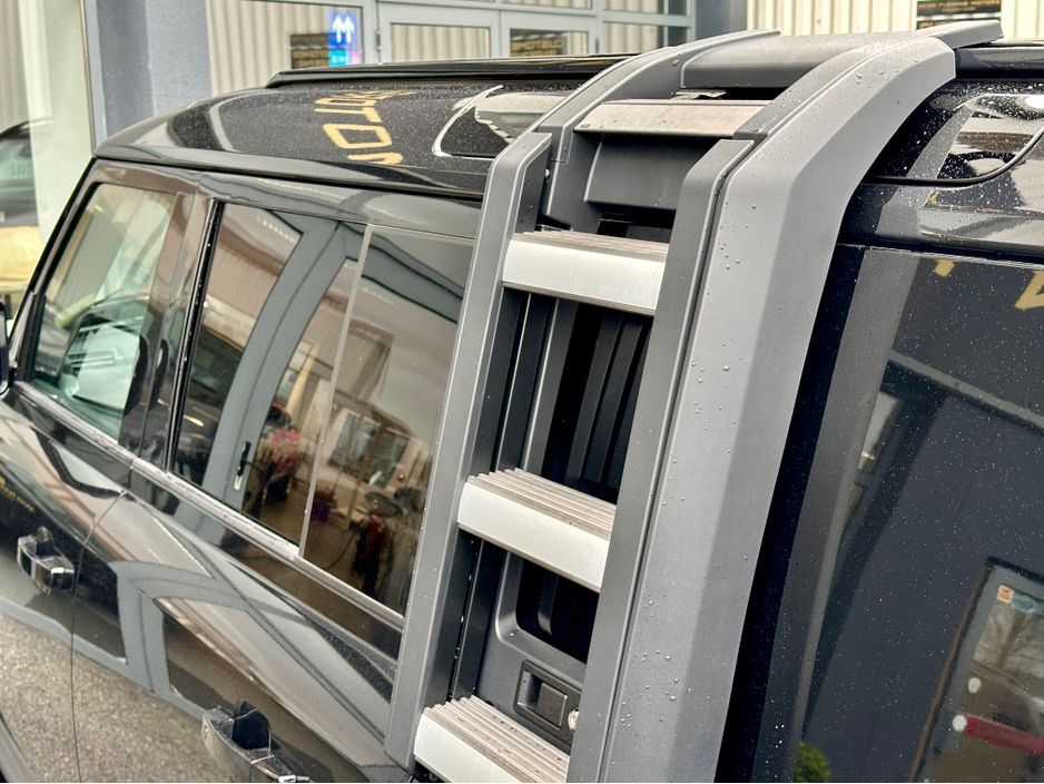 2022 Land Rover Defender