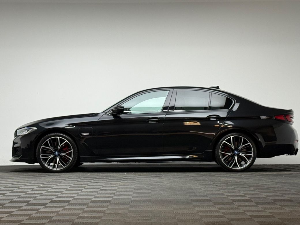 2022 BMW 5 Series