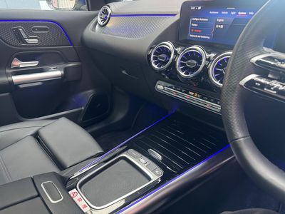 2025 Mercedes-Benz EQA