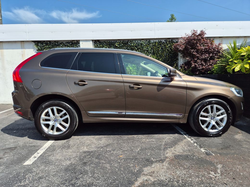 2017 Volvo XC60