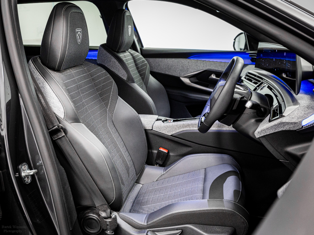2025 Peugeot 5008