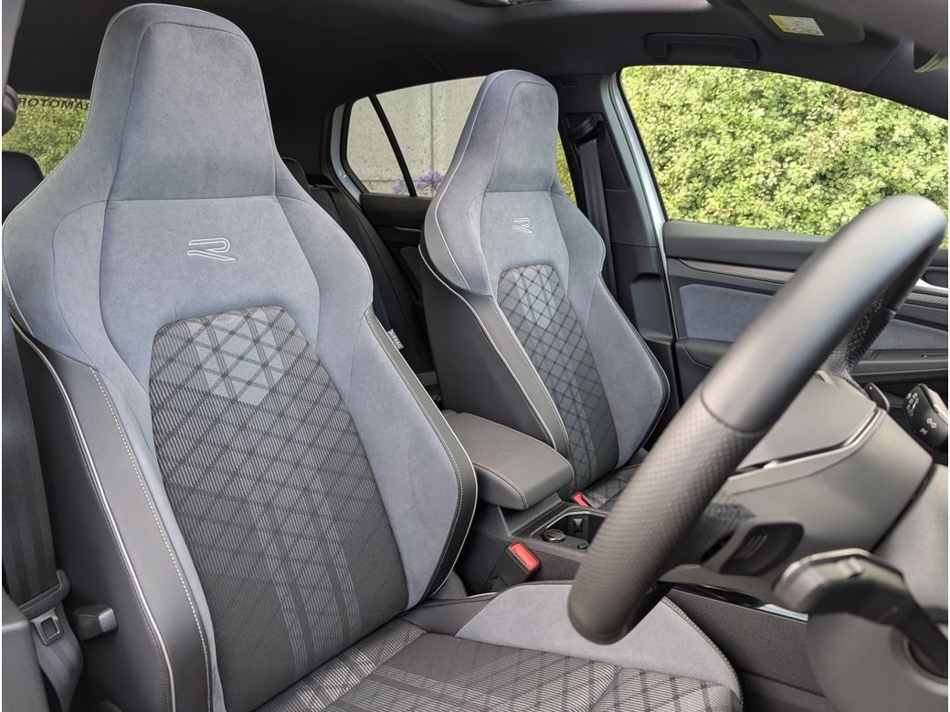 2024 Volkswagen Golf