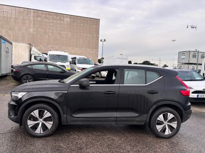 2022 Volvo XC40