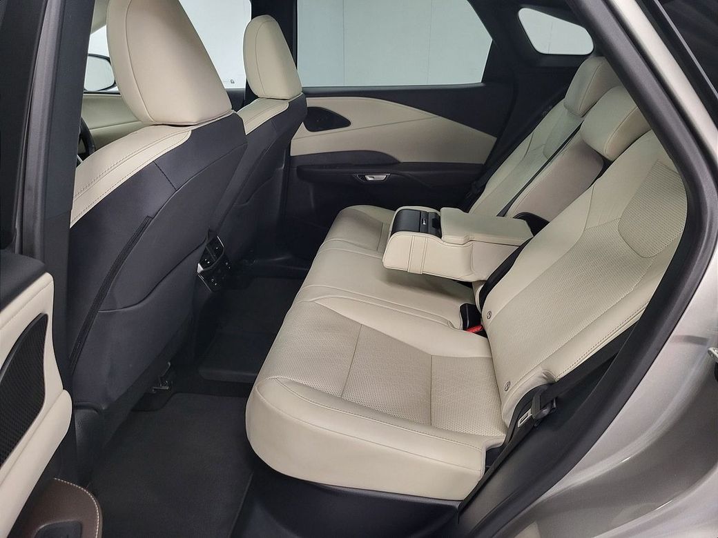 2025 Lexus RX