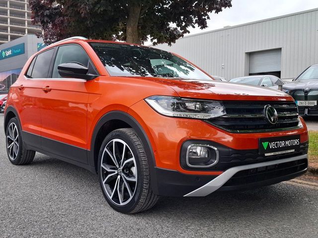 vehicle for sale from Vector Motors