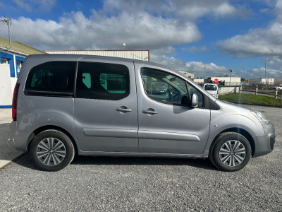 2017 Peugeot Partner Tepee