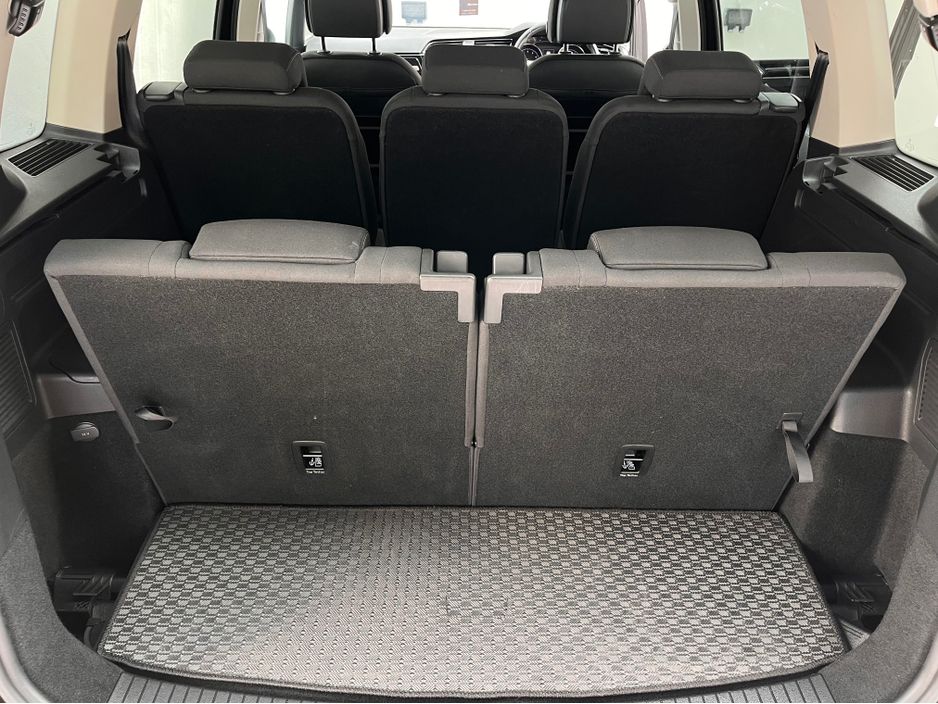 2016 Volkswagen Touran