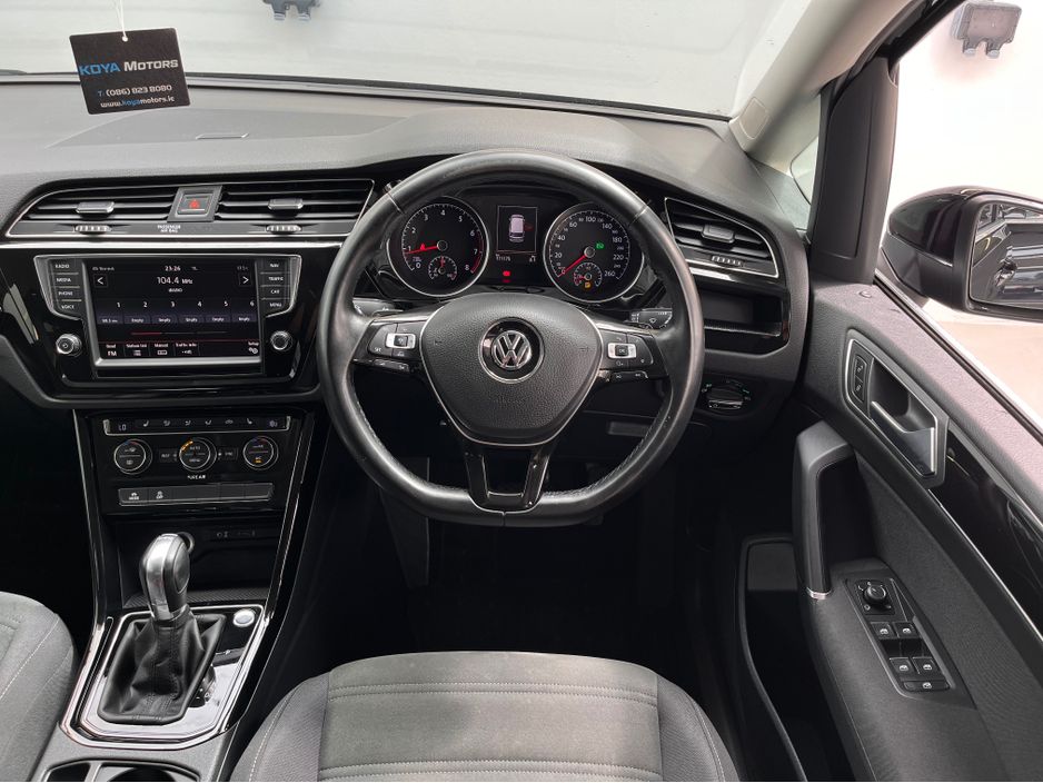 2016 Volkswagen Touran
