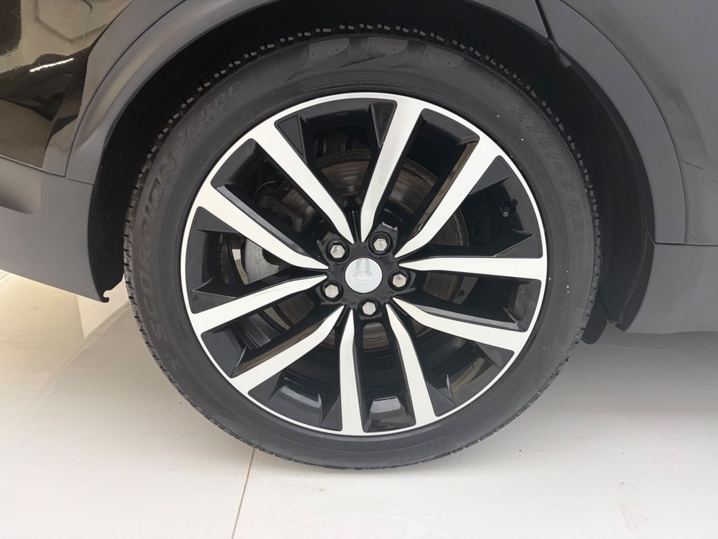 2022 Land Rover Discovery