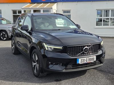 2023 Volvo XC40