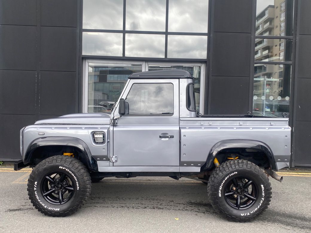 2011 Land Rover Defender