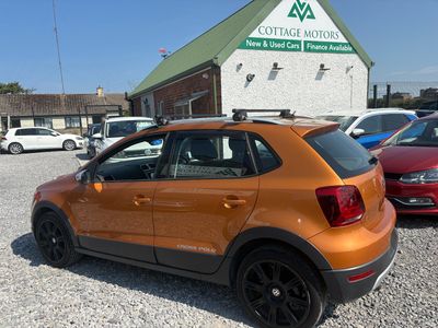 2016 Volkswagen Polo