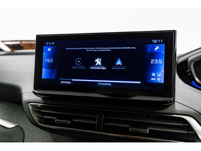 2023 Peugeot 5008