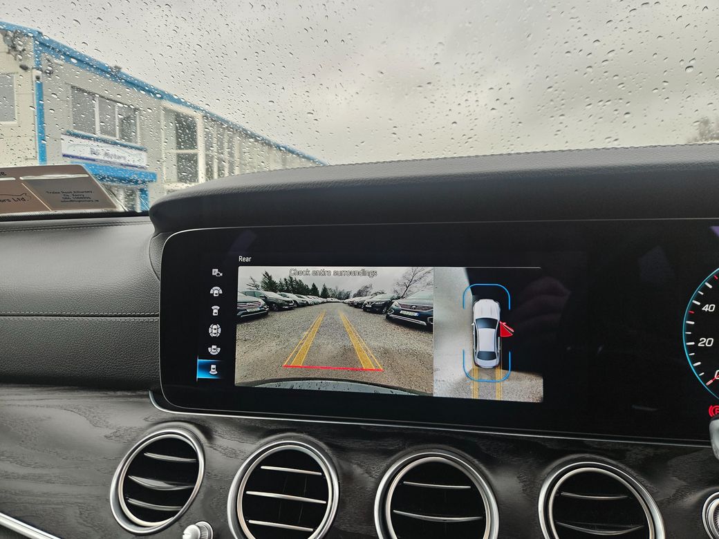 2021 Mercedes-Benz E 300