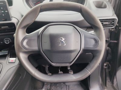 2021 Peugeot Partner