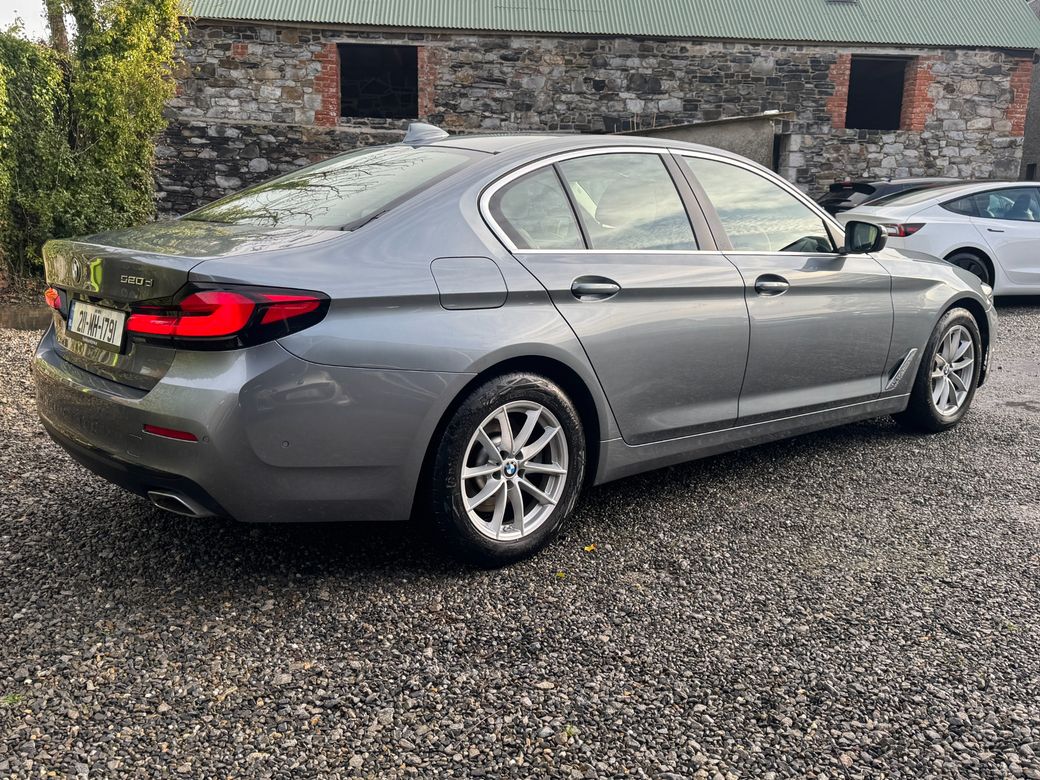 2021 BMW 5 Series