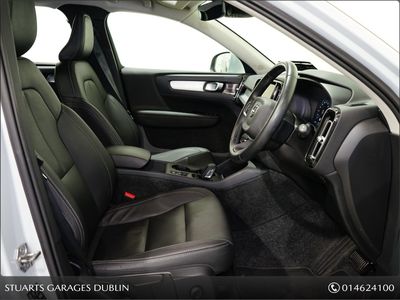 2021 Volvo XC40