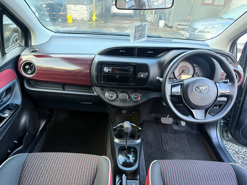 2017 Toyota Vitz