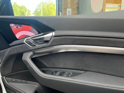 2023 Audi e-tron
