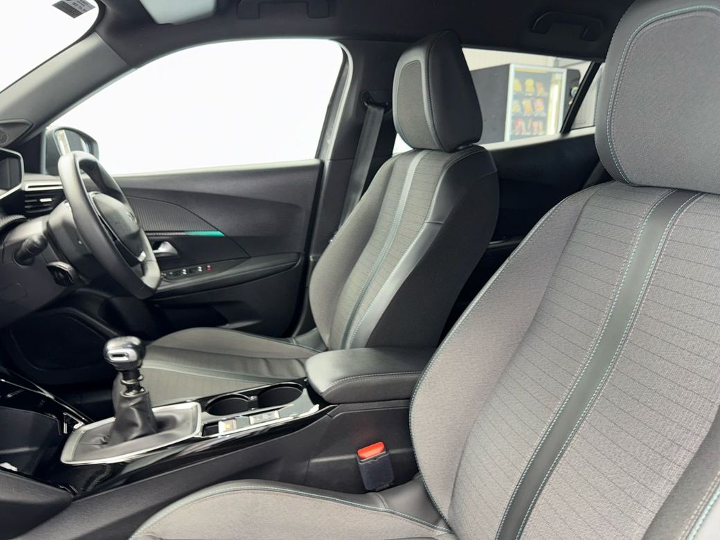 2023 Peugeot 2008