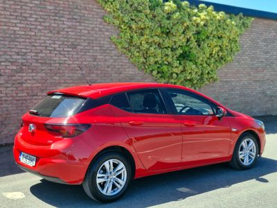 2018 Vauxhall Astra
