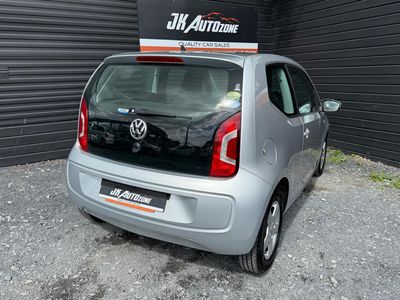 2015 Volkswagen up!