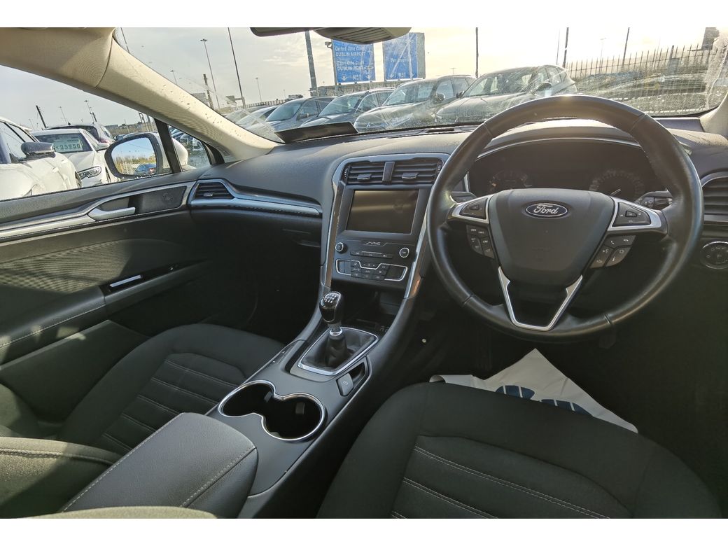 2021 Ford Mondeo