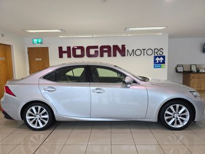 2014 Lexus IS 300h