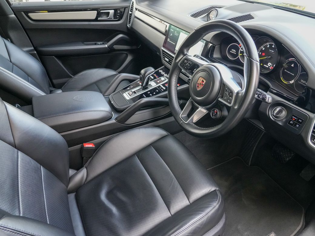 2020 Porsche Cayenne