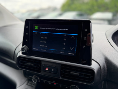 2021 Peugeot Partner