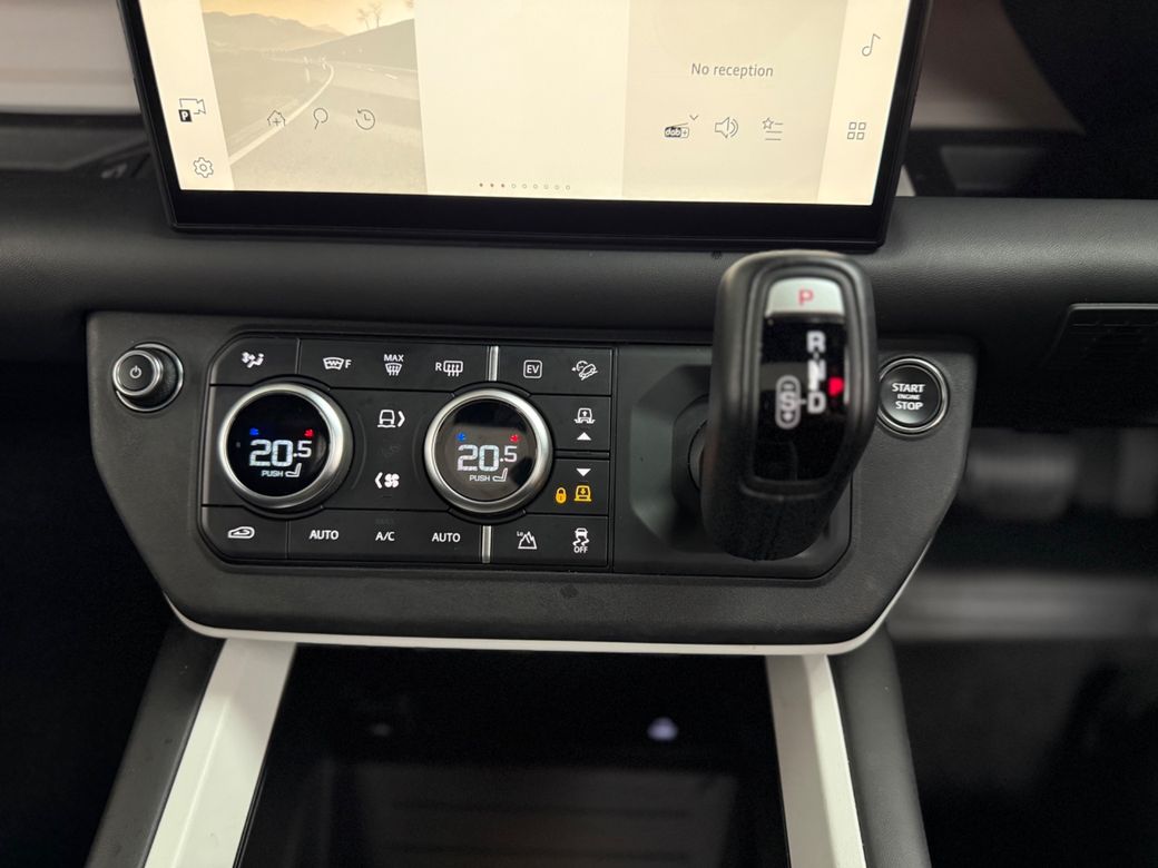 2025 Land Rover Defender