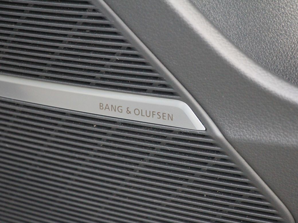 2020 Audi Q8