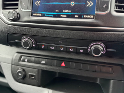 2022 Peugeot Expert