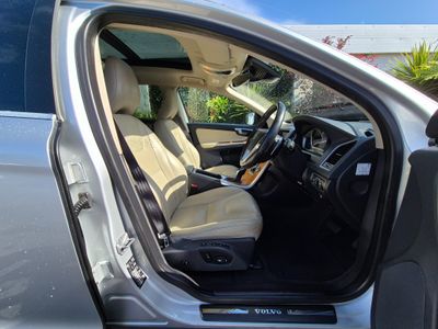 2017 Volvo XC60