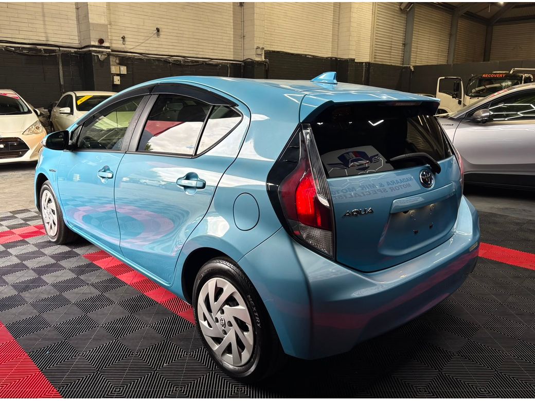 2017 Toyota Aqua