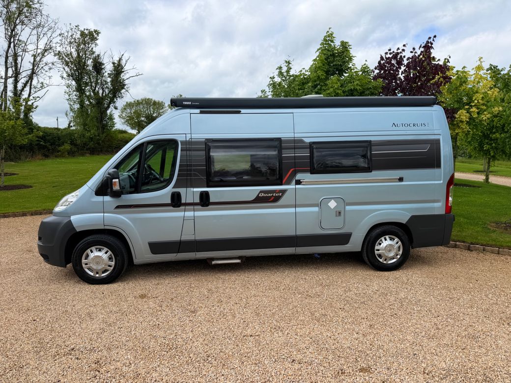 2013 SWIFT  AUTOCRUISE QUARTET R.H.D 4 BERTH 